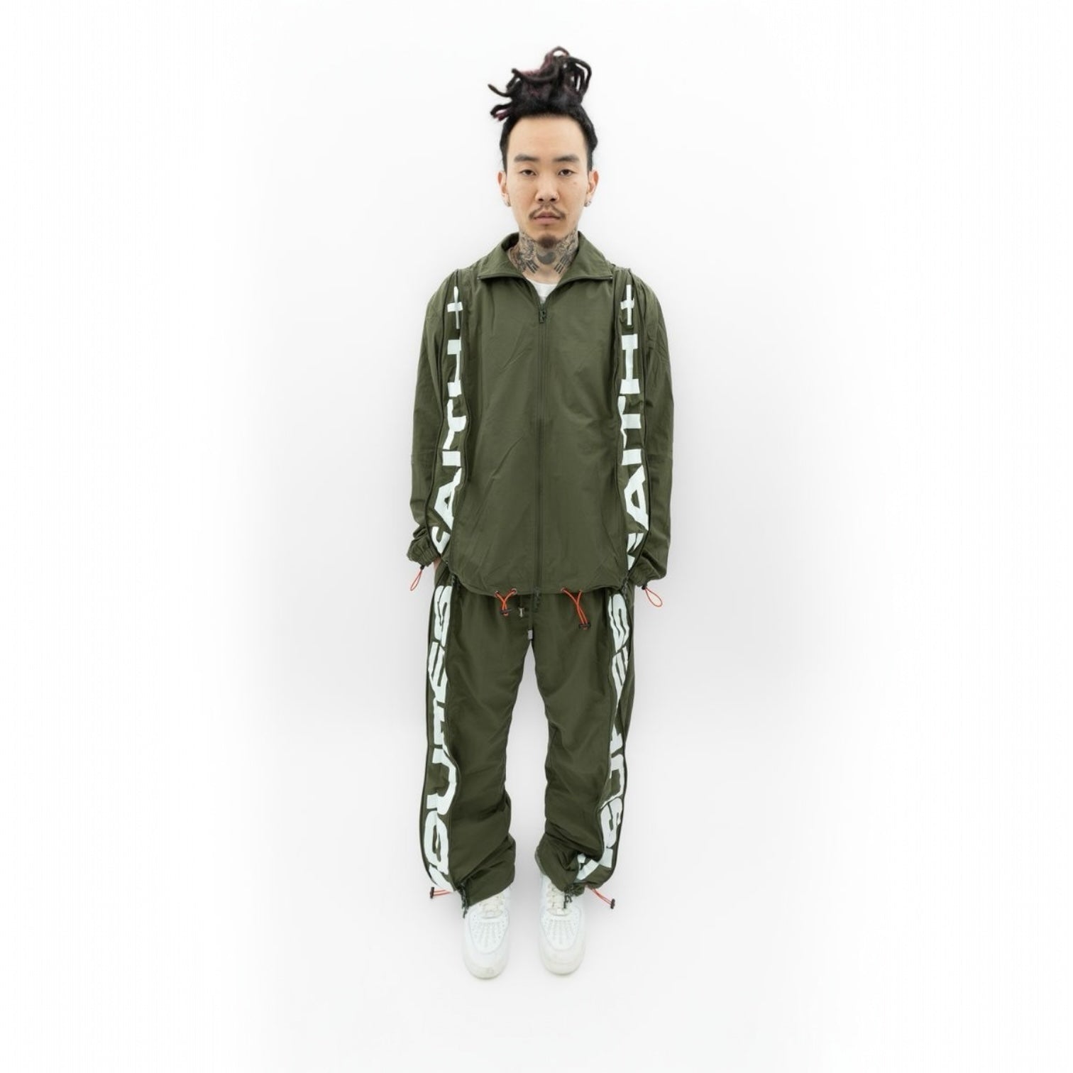 Faith and Figures Four Links Zipper Sweatsuit (olive)